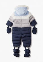 Load image into Gallery viewer, Pūkinis kombinezonas &quot;Chicco&quot;