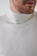 Load image into Gallery viewer, Vyriškas megztinis