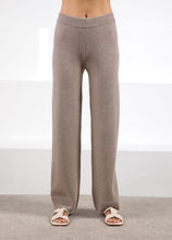 Load image into Gallery viewer, Megztos moteriškos kelnės