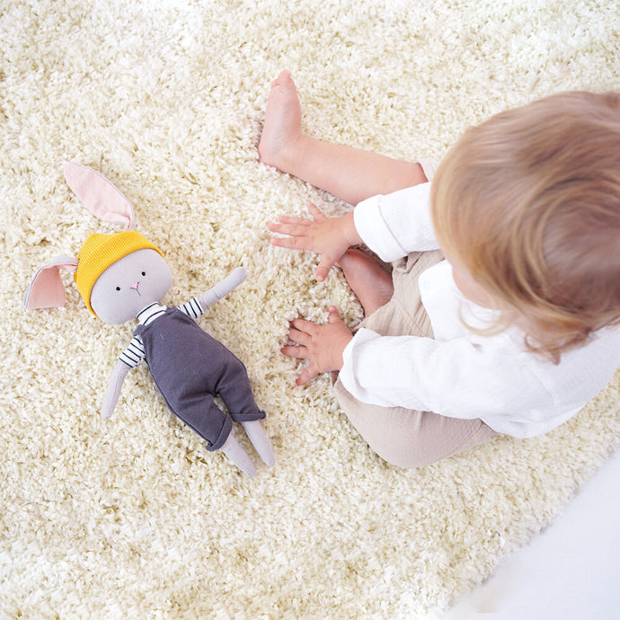 Medžiaginis žaislas kiškutis