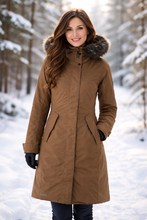 Load image into Gallery viewer, "HUPPA" moteriška parka